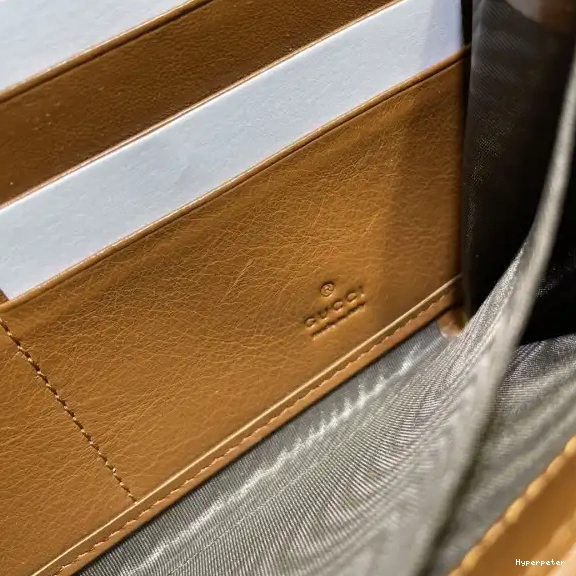 Hyperpeter wallet Marmont zip around GG GUCCI 0531
